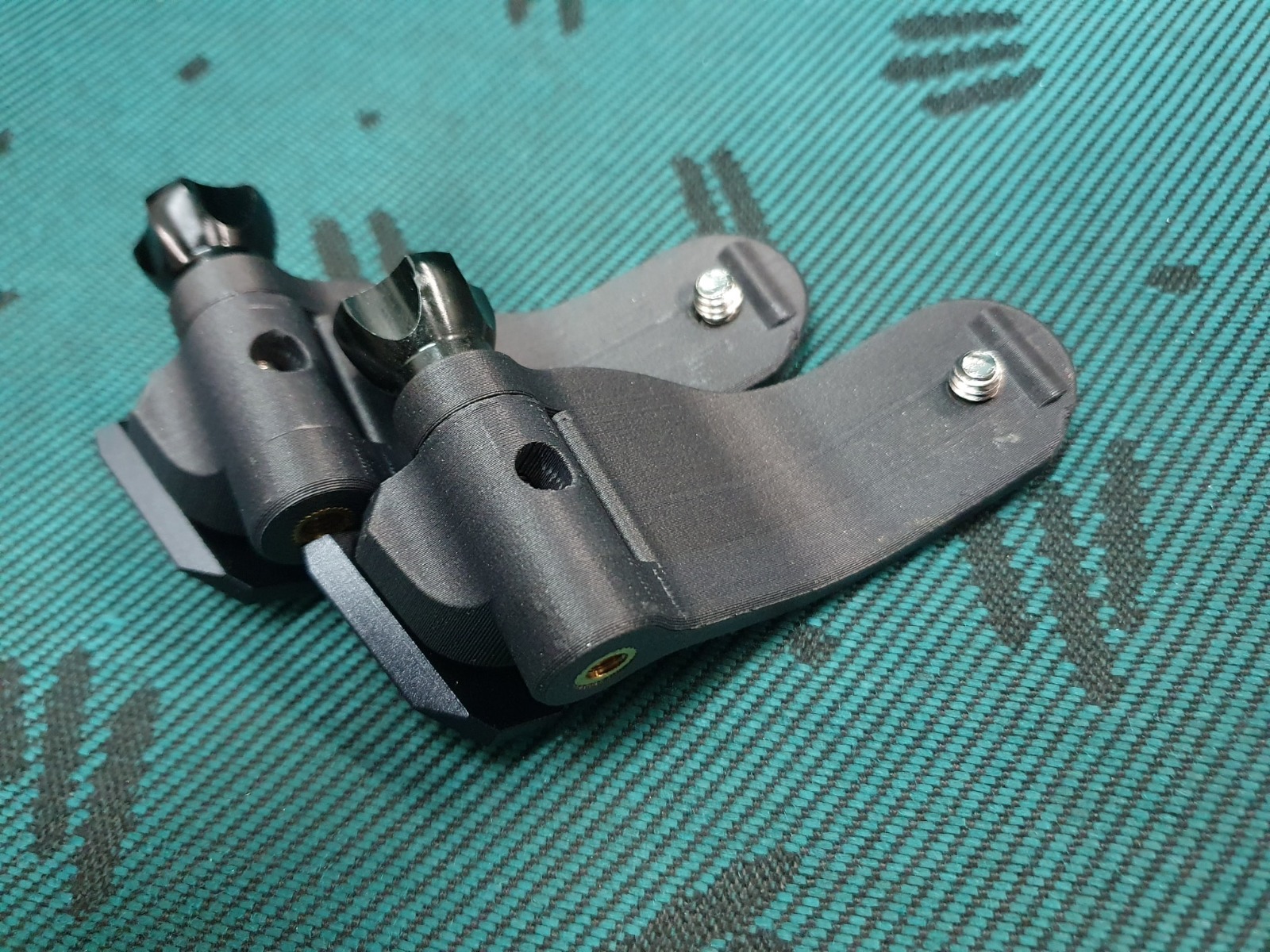 Jarm with PVS14 type mount and Dovetail interface 3DiipsWork 3D